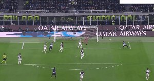 1707088400698075469.gif int juv 69.gif