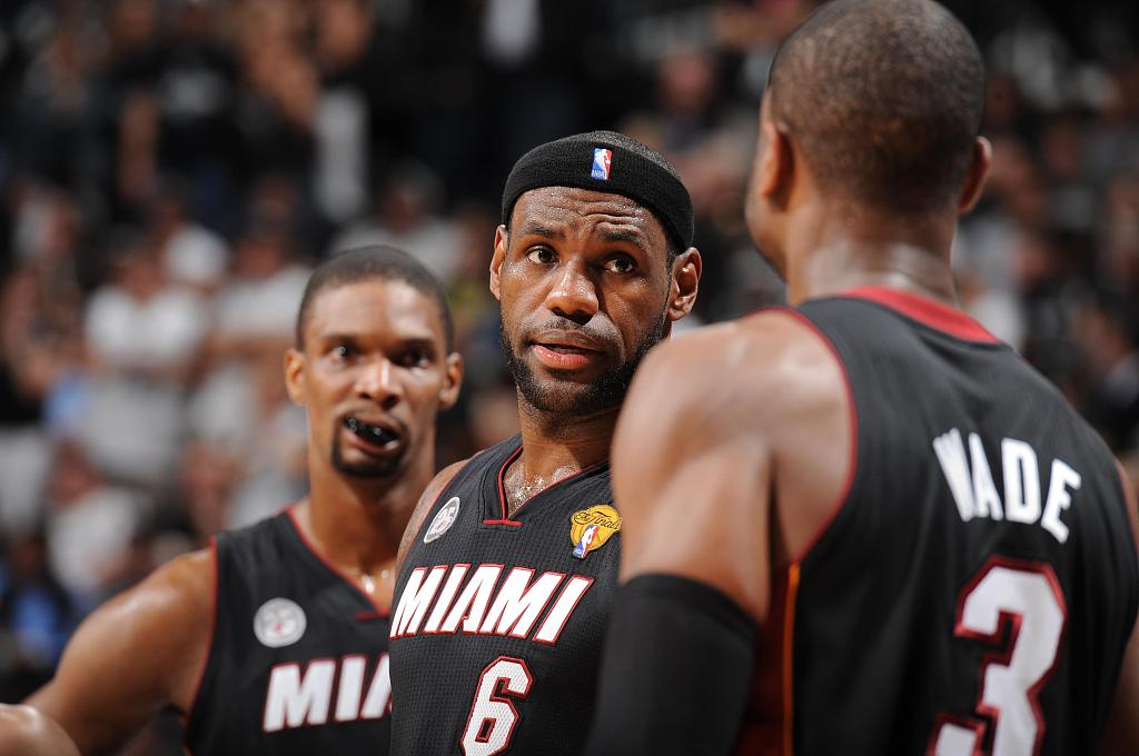 开云体育app下载-富保罗：热火BIG3未达预期统治力是因3人薪水太高 只能靠底薪补强
